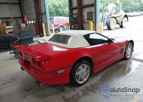 1988 Chevrolet Corvette z USA, uszkodzony, nr VIN 1G1YY3181J5119495